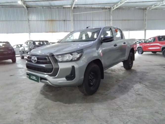 Toyota Hilux CD 4X4 2.8 Diesel Mec. 2024
