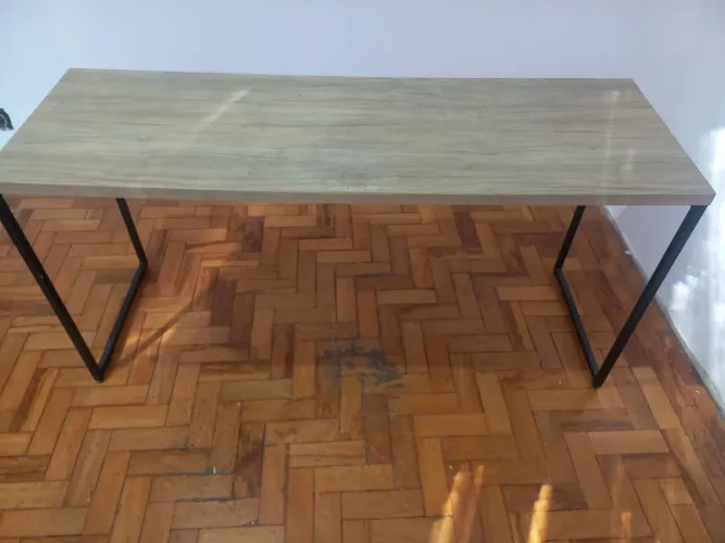 Mesa de Escritório