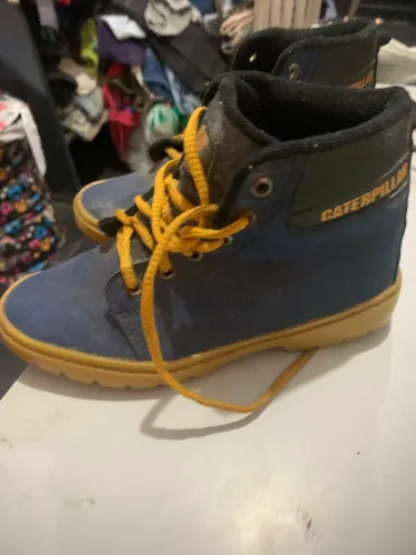 Bota infantil Carterpila