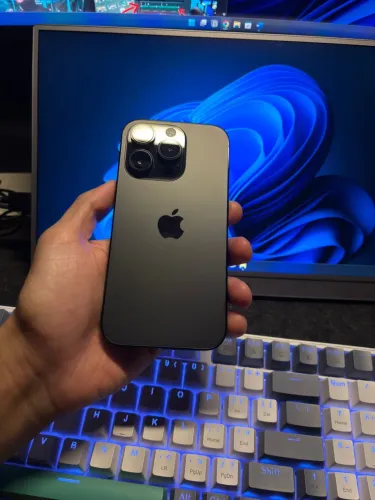 Iphone 14 pro (1TB) sem trinco