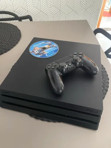 Ps4 pro de 1T