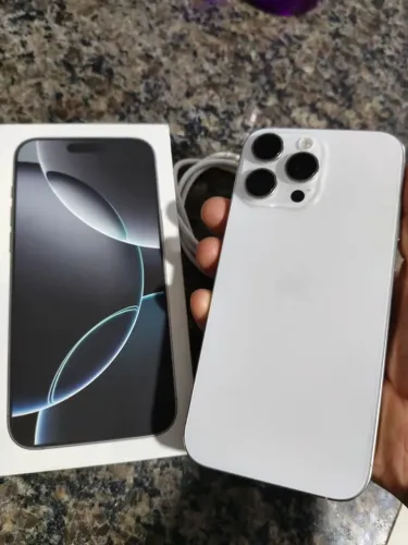 iPhone 16 Pro Max 256GB