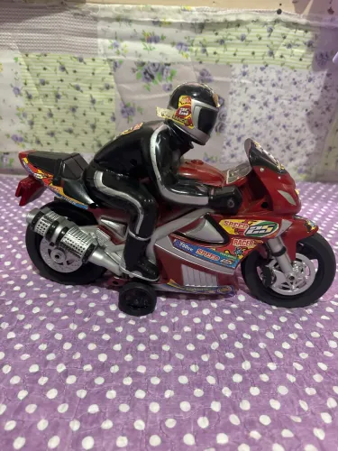 Moto de brinquedo