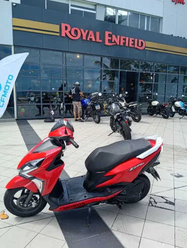 ELITE 125cc 2021 km 18.000 muito novap!!EDSON 2 1 9 6 5 6 8 5 0 3 8
