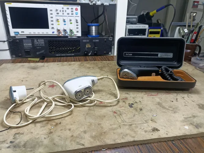 Barbeadores antigos Philips