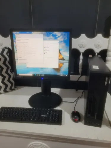 Computador Core i7 4° geração, 8GB de RAM, tela de 17, aceito cartão. 