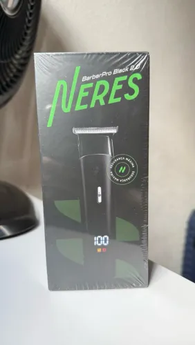 Máquina de Acabamento Neres BarberPro Black 2.0 - Nova Lacrada