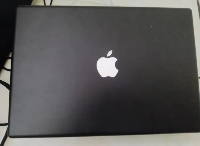 MacBook 2008 funcionando