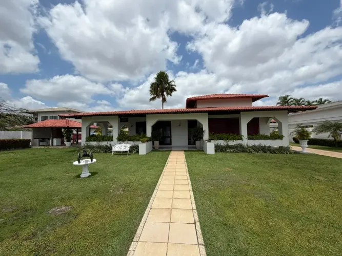 Residencial Lago Azul - Lote 4000m² - Casa 800 m² com 5 suítes, piscina e 10 vgs - Ananind