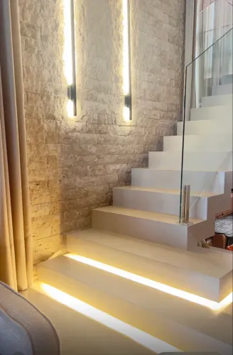 Fabricação de peças em porcelanato