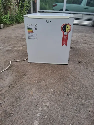 Frigobar philco 50L 