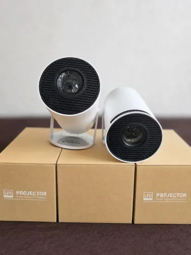 Projetor full HD 4k Hy 300