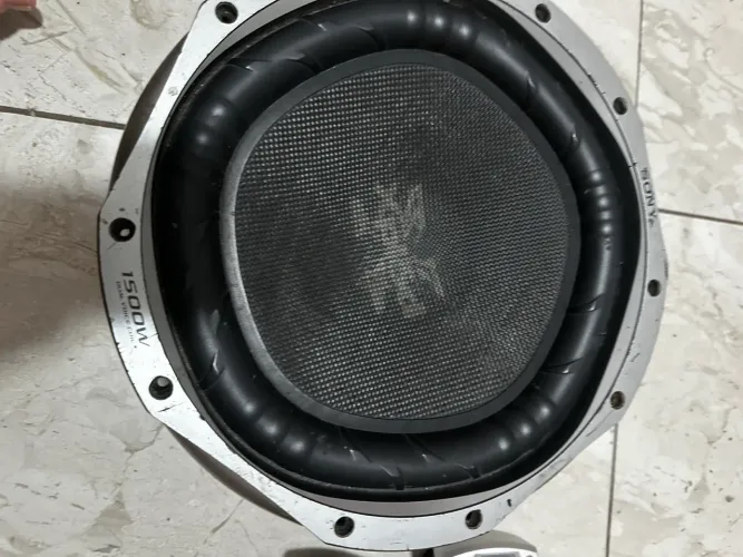 Alto falante Sony xs LD 126p5 queimado