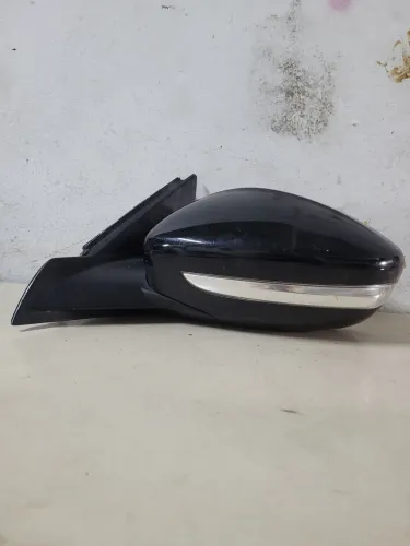 Retrovisor esquerdo Peugeot 208 2020 a 2025