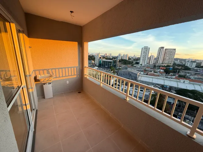 COBERTURA EM SANTO AMARO COM VISTA PANORÂMICA