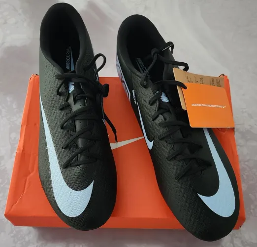 Nike Mercurial Zoom Vapor 16 Academy FG/MG