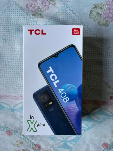 Celular marca TCL 408