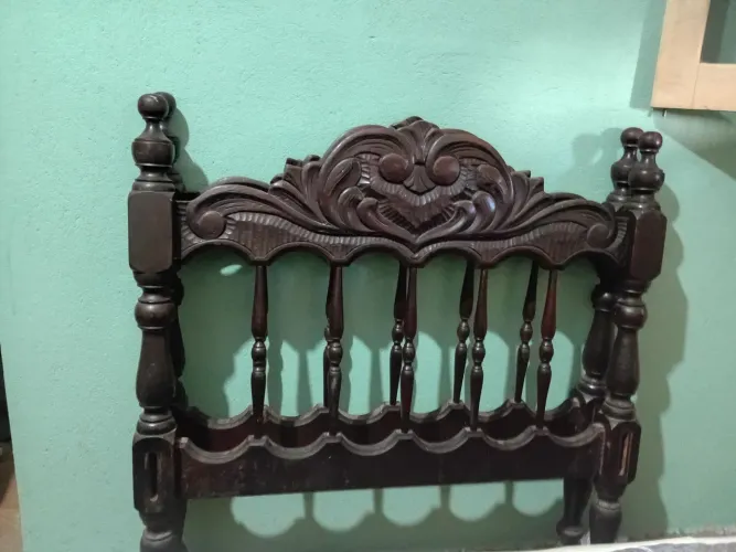 Cama de solteiro madeira