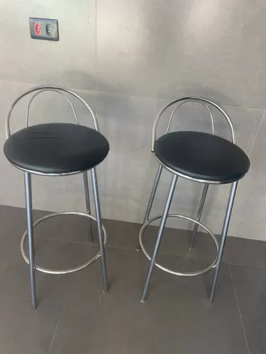 Vendo banquetas cromadas
