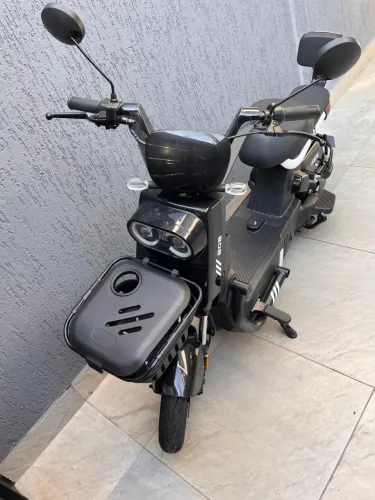 moto eletrica bob 