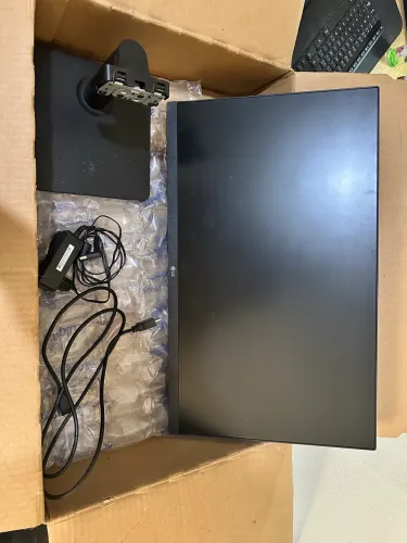 Monitor IPS LG 23.8?