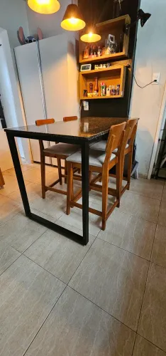 Mesa de Mármore
