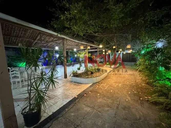 CASA AMPLA NA ARUANA 4 SUÍTES RESIDENCIAL OU COMERICAL