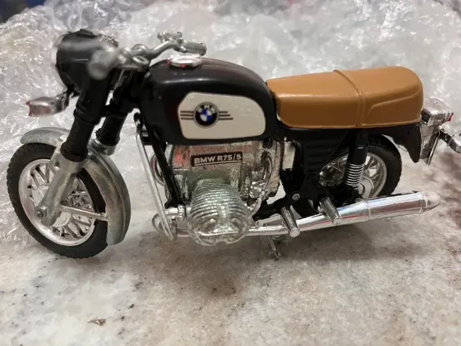 Miniatura Moto BMW R75/5 Polistil 1:24 Vintage Anos 70 Colecionável