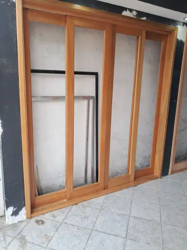 Porta balcão York 4 folhas