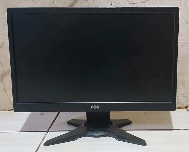 Monitor 18 polegadas