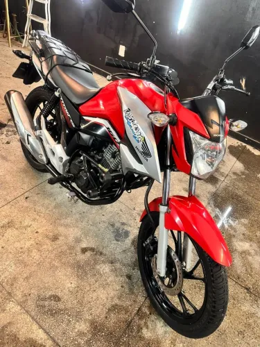 Titan 160