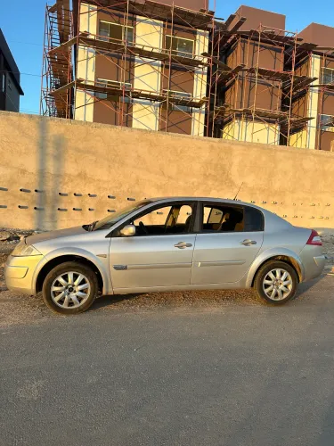 Renault Megane Sedan Dynamique Hi-flex 1.6 16V 2010