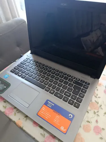 Notebook positivo estado de novo