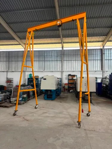 Pórtico móvel para talha 3toneladas  4,20m altura x 3,0 m largura