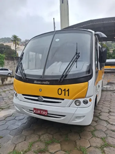 Ônibus e Micro-ônibus à Venda a Partir de R$ 45.000 - *