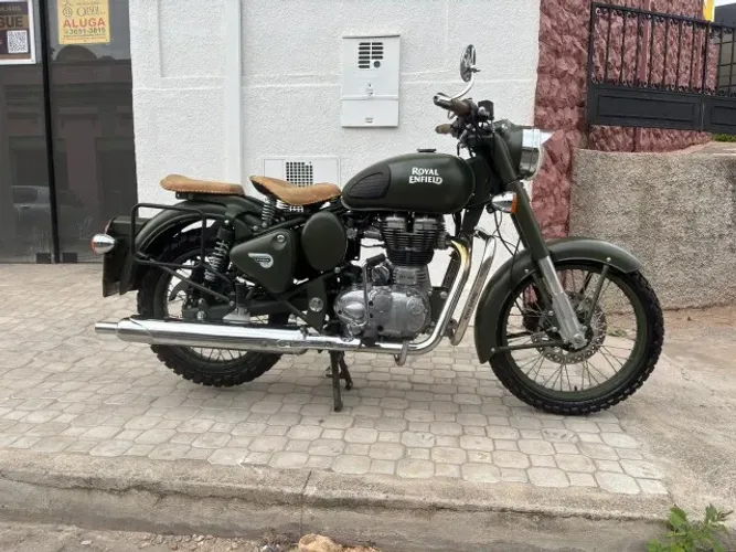 ROYAL ENFIELD BULLET 500 VERDE