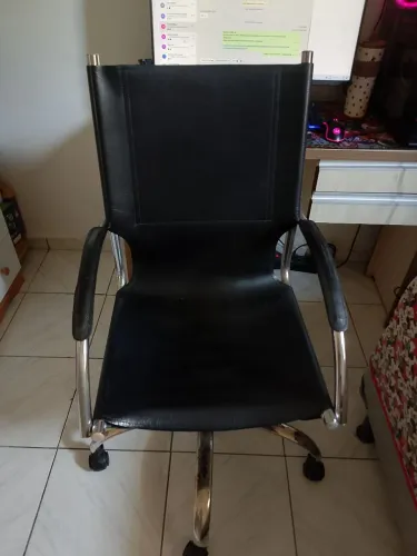Cadeira presidente R$100