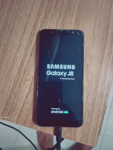 Samsung Galaxy J8 Dual Chip - R$ 150