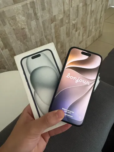 IPHONE 15 128GB COM CAIXA E NOTA