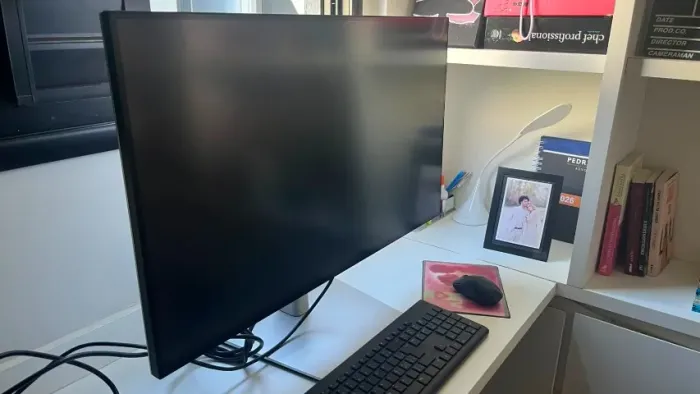 Monitor Thunderbolt UltraSharp 32