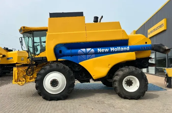 Colheitadeira New Holland CS660
