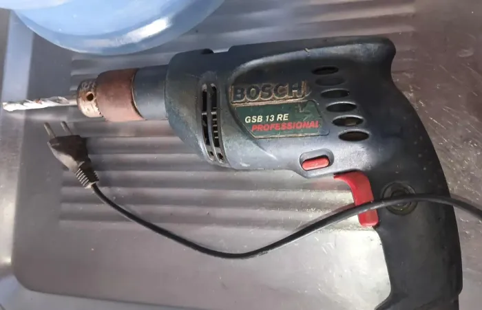 Furadeira Bosch 