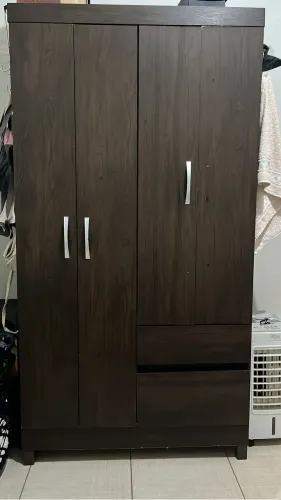 Guarda roupa 4 portas