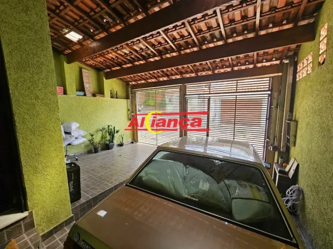 Casa na Vila Rosália, ampla, segura, super confortável, com área de lazer