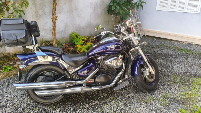 Suzuki Boulevard M800