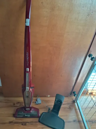 Aspirador de Pó sem Fio Electrolux