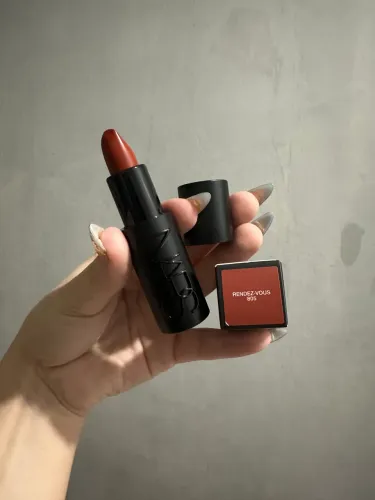 Batom Nars Explicit
