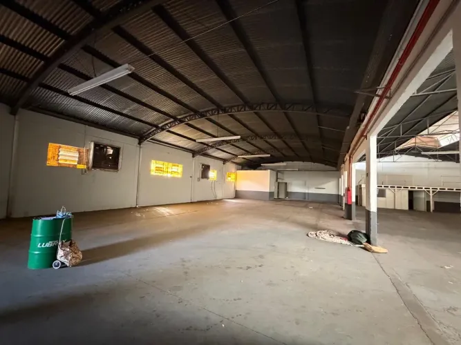 Barracão para alugar, 900 m² por R$ 15.000/mês - Parque Paulista - Bauru/SP