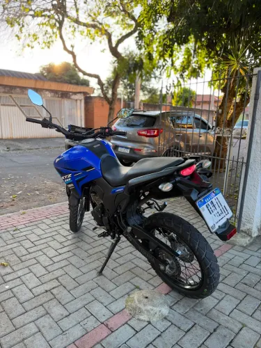 XTZ LANDER Baixo Km Único dono
