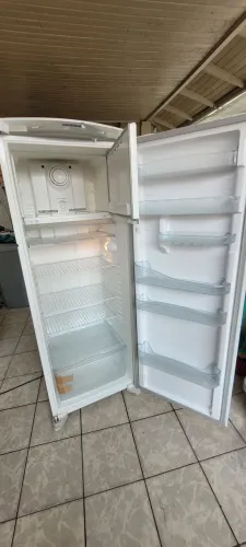 Geladeira Frost Free